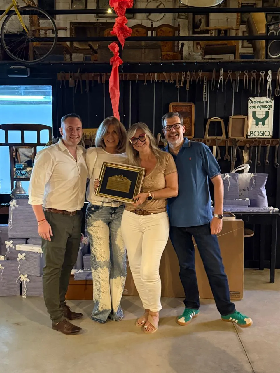 WhatsApp Image 2025-12-06 at 21.57.59 (1)